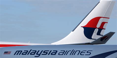 malaysia airlines plane makes emergency landing huffpost