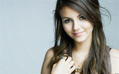 Ultimate Hollywood Beauty Victoria Justice Desktop Wallpapers