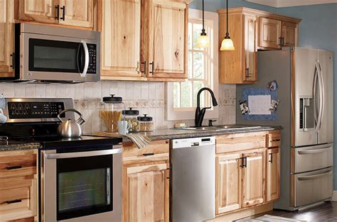 Kitchen cabinet refacing ideas can you read here that will give you easy ideas and inspiration especially when you are decorating a kitchen by refacing its cabinet. kitchen cabinet refacing ideas pictures - Some Ideas in ...