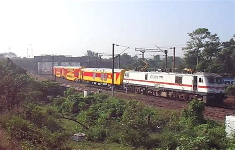Double decker express train journey bangalore to chennai ft asus zenfone 6 (6z) vlog indian railways | rishabh chatterjee. Greatest & Latest News: Chennai to Bangalore - Double ...