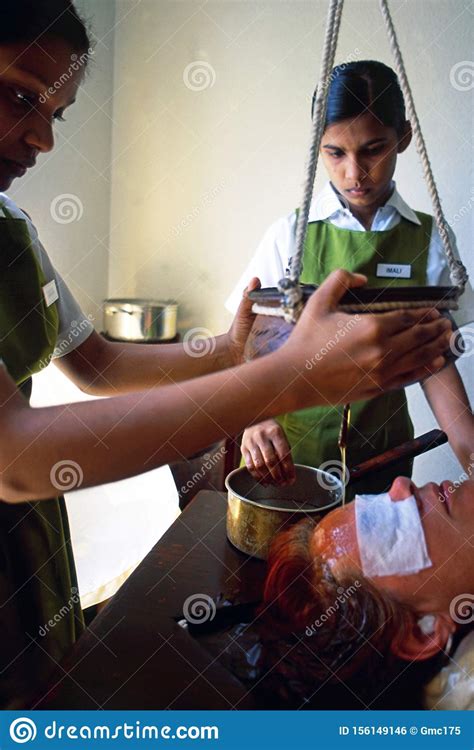 India A Ayurvedic Shirodhara Head Massage With Warm Ayurvedic Oil