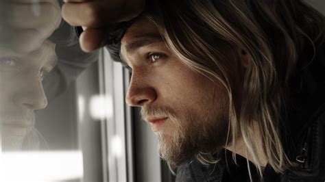 Fade haircuts and hairstyles have been very popular among men for many years, and this trend will the fade haircut has generally been catered to men with short hair, but lately, guys have been. Charlie Hunnam Hairstyle