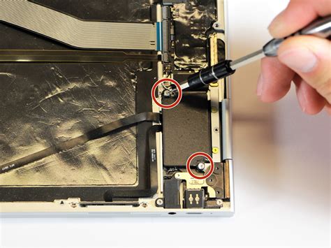 Google once again released two flagships this year — the pixel 2 and the larger pixel 2 xl. Google Pixelbook Left Charging Port Replacement - iFixit ...