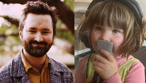 Aufrufe 98 tsd.vor 7 monate. Tom Rosenthal's daughter debuts with 'dinosaurs in love ...