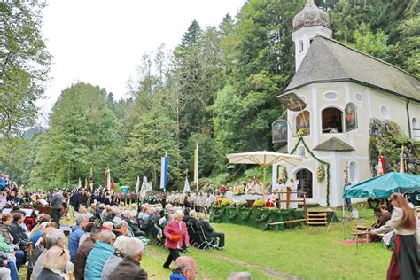 Wir kümmern uns für sie um den papierkram und informieren ihre zahlungspartner für sie. Spendenaufruf für Renovierung Sachranger Ölbergkapelle ...
