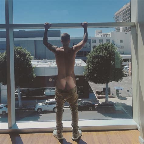 Justin Beiber Naked