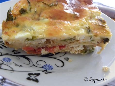 Cozy and versatile, a casserole is also a surefire way to feed a crowd and, more importantly, the leftovers taste even better once the flavors really marry together. Chaniotiko Boureki with Greek Yoghurt (Savoury Zucchini ...