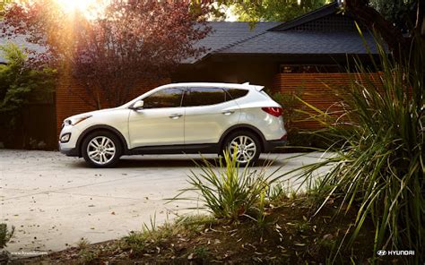Hyundai monday: 2013 hyundai santa fe