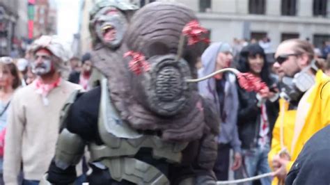 Flood Master Chief Zombie Walk Montreal 2012 Youtube