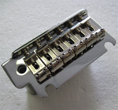 Fender Classic Player Stratocaster 2 Point Tremolo Assy 0072253000 007
