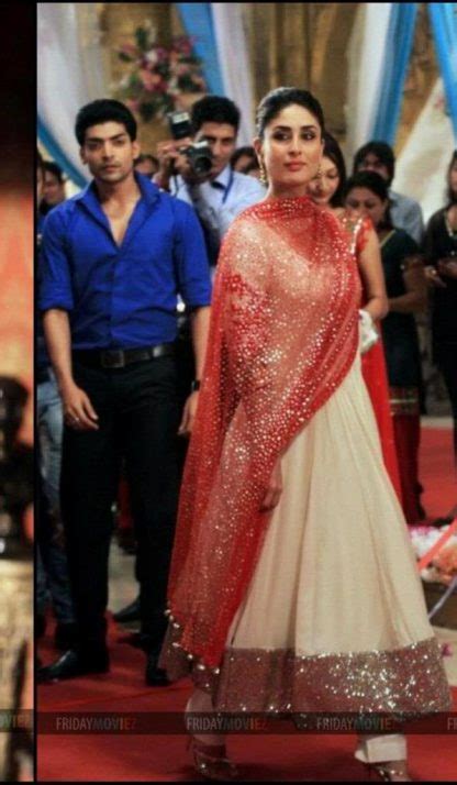 Bollywood Replica Kareena Kapoor In Off Georgette White Dress