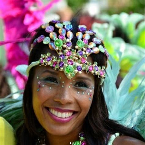 Carnival Makeup Inspiration Essence