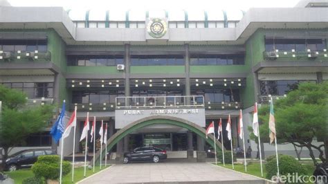 Syarat am permohonan kemasukan ke ipta bagi program pengajian lepasan stpm/setaraf adalah seperti berikut unik id bermula dengan angka 13xxx dan jika pemohon adalah lepasan spm/setaraf , no. Kemasukan Ke Universiti Di Indonesia Bagi Lepasan SPM ...