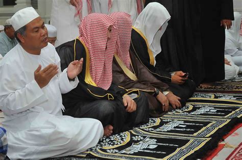 T E G A N U K I Ta Mb Rai 23 Imam Arab Saudi Mesir