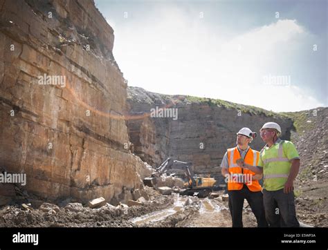 Quarry Workers Hi Res Stock Photography And Images Alamy