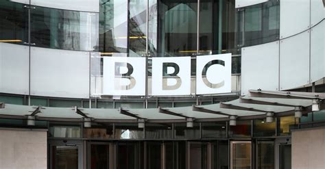 Bbc Presenter Suspended After Paying Teen £35k For Explicit Pics