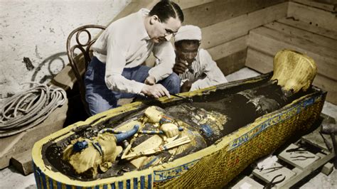 this day in history archaeologist opens tomb of king tut 1923 the burning platform