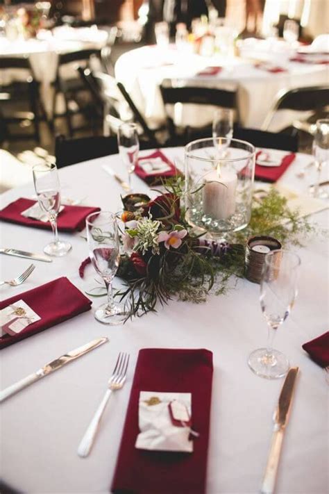 Gorgeous Burgundy And Ivory Fall Wedding Color Ideas Wedding Table