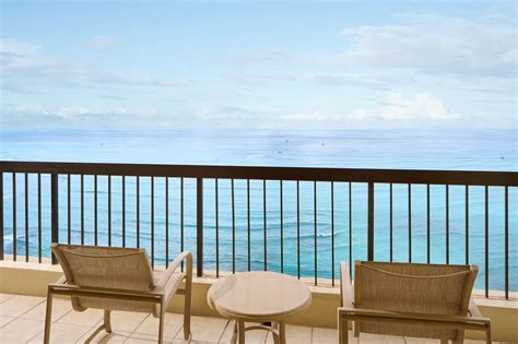 Aston Waikiki Beach Tower Suites And Condos アクア アストン 公式サイト
