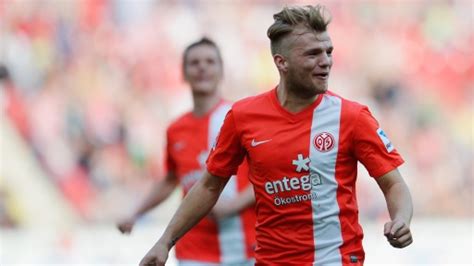 Johannes Geis - Player profile 21/22 | Transfermarkt