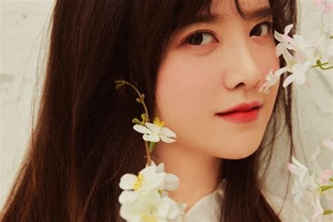 18 to announce that ahn asked for a divorce after their marriage in 2016. Ku Hye Sun to Appear in 'Omniscient Interfering View ...