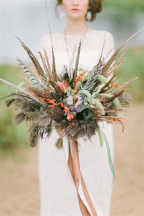 18 Unique Rustic Feather Wedding Bouquets Weddinginclude Wedding