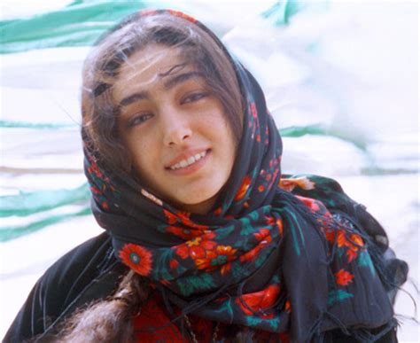 Foto Kecantikan Wanita Iran Yang Bening Dan Menyejukkan