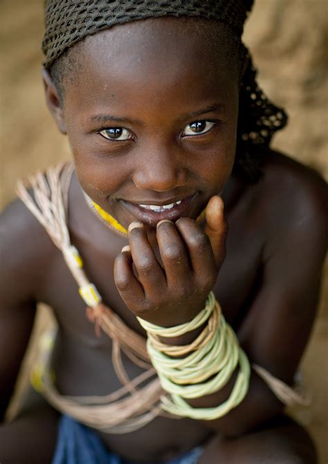 mucubal girl angola mucubal also called mucubai mucaba… flickr