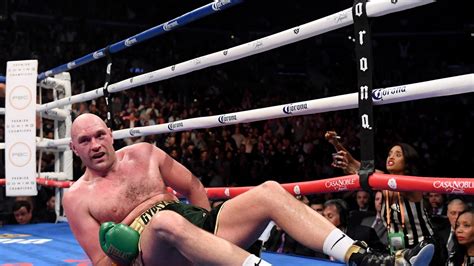 Tyson Fury Clueless As To How He Got Up From Deontay Wilder 12th Round Knockdown Boxing News