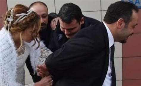 شاهد بالصور عروس تركية تقيد عريسها بالأصفاد وتقتاده لحفل زفافهما كيف كانت ردة فعل المأذون