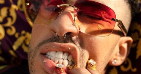 A benito antonio martínez ocasio se le conoce como bad bunny en el mundo de la música; Bad Bunny, 'conejito' de Playboy