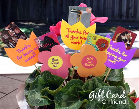 Send teacher's day cakes and make the occasion glorious than ever. Popular Teacher Appreciation Group Gift | Gift Card Girlfriend