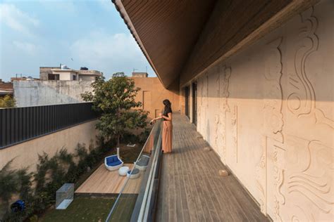 An Indian Modern House 23dc Architects Archdaily