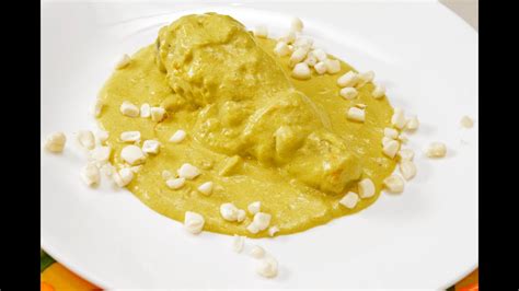 Siguiendo esta receta, con sus cantidades y procedimientos, es casi imposible que te salga mal. Pollo en salsa de flor de calabaza - Receta fácil y ...