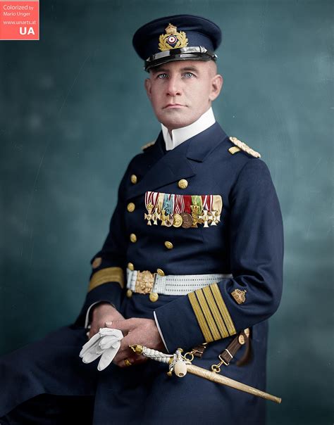 German Naval Officer, WW1 ca 1915 : r/OldSchoolCool
