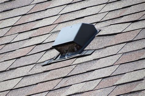 Also we explain and illustrate problems that result from improper dryer vent installation design, materials, routing dryer exhaust vented through roof. Danger of Clothes Dryer Duct Fires