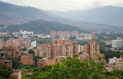 5 Best Neighborhoods And Areas In Medellin 2023 Guide