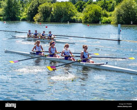 Rowing Racing Regatta Henley On Thames Oxfordshire England Uk Gb