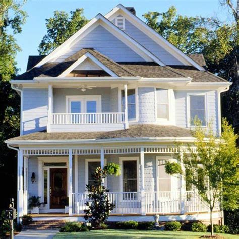 16 Cozy Wraparound Porch Ideas For Homes Of Every Style House With
