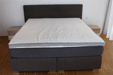 In puncto lattenrost verhält es sich genau umgekehrt zur wahl zwischen einer oder zwei matratzen fürs doppelbett. Bett Mit Matratze Und Lattenrost 160x200