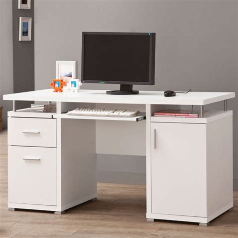 Computer Desk White Contemporary Desks And Hutches By Modern