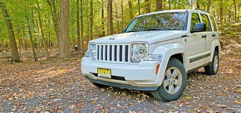 chrysler recalls vehicles with defective occupant restraint features