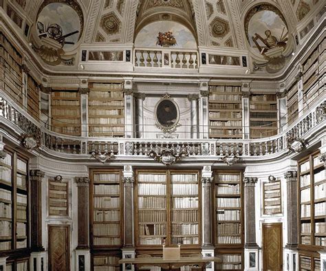 Pin By Franco Milanese On Biblioteche In 2020 Beautiful Library