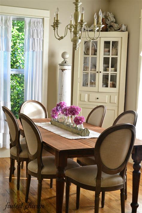 Interior paint colors & palettes. Faded Charm: ~Keeping it Simple~ wall color= Grant Beige ...