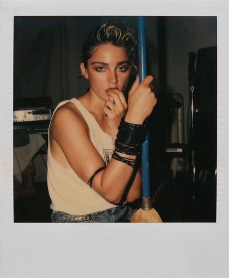 9 χαμένες Polaroid της Μαντόνα τραβηγμένες λίγο πριν γίνει παγκόσμια σούπερσταρ Lifo