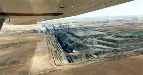 coal giant bankruptcy signals profound shift  st century energy