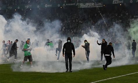 In A Shameful Season For Fans St Étienne Saved The Worst For Last St