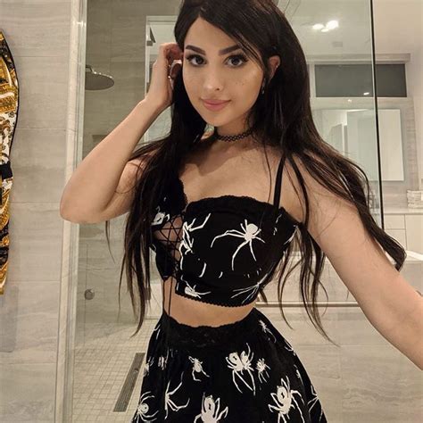 Lia On Instagram Hottest Female Celebrities Sssniperwolf Fashion