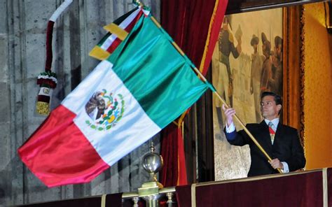 ¡viva La Solidaridad De Los Mexicanos Exclamó Peña Nieto En El Grito