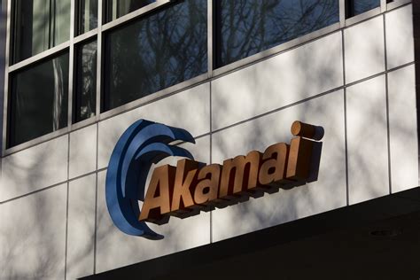 Outage For Major Internet Sites Including Amazon, FedEx Resolved After